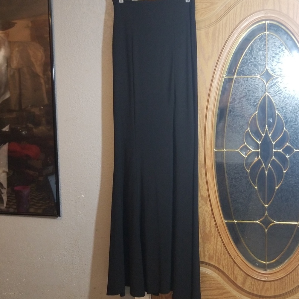 Windsor maxi Mermaid side slit Maxi Skirt Used